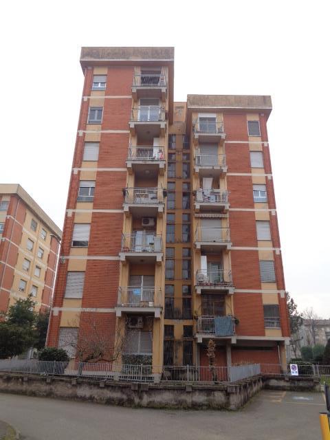 immobile appartamento all'asta in Via Giuliani e Dalmati 11 - 21052 Busto Arsizio (VA) - 2