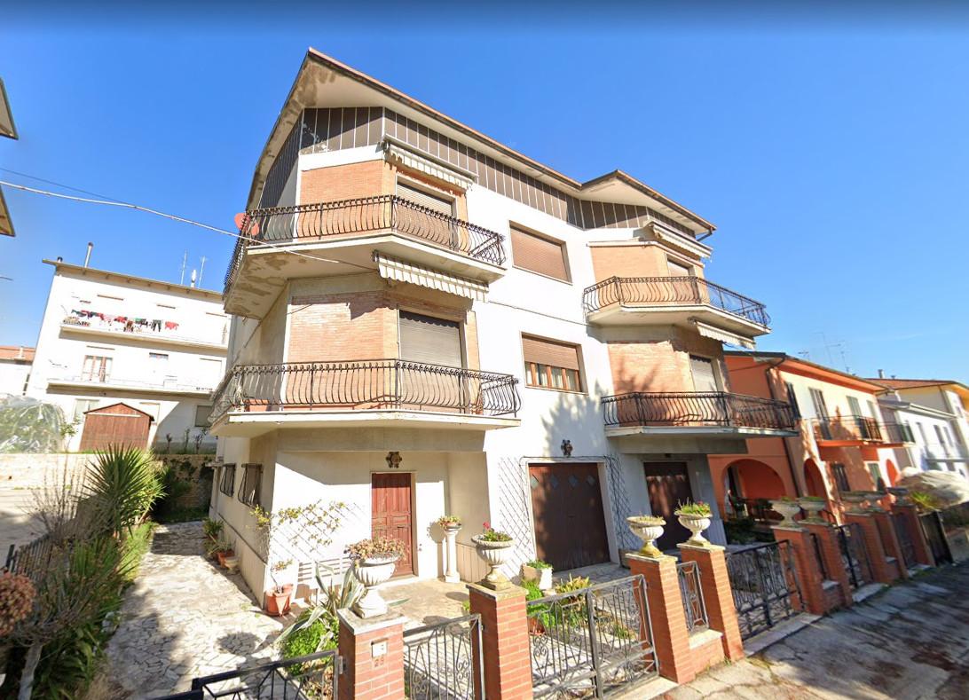 immobile appartamento all'asta in Via Graziosi 29 Loreto (AN) - 1