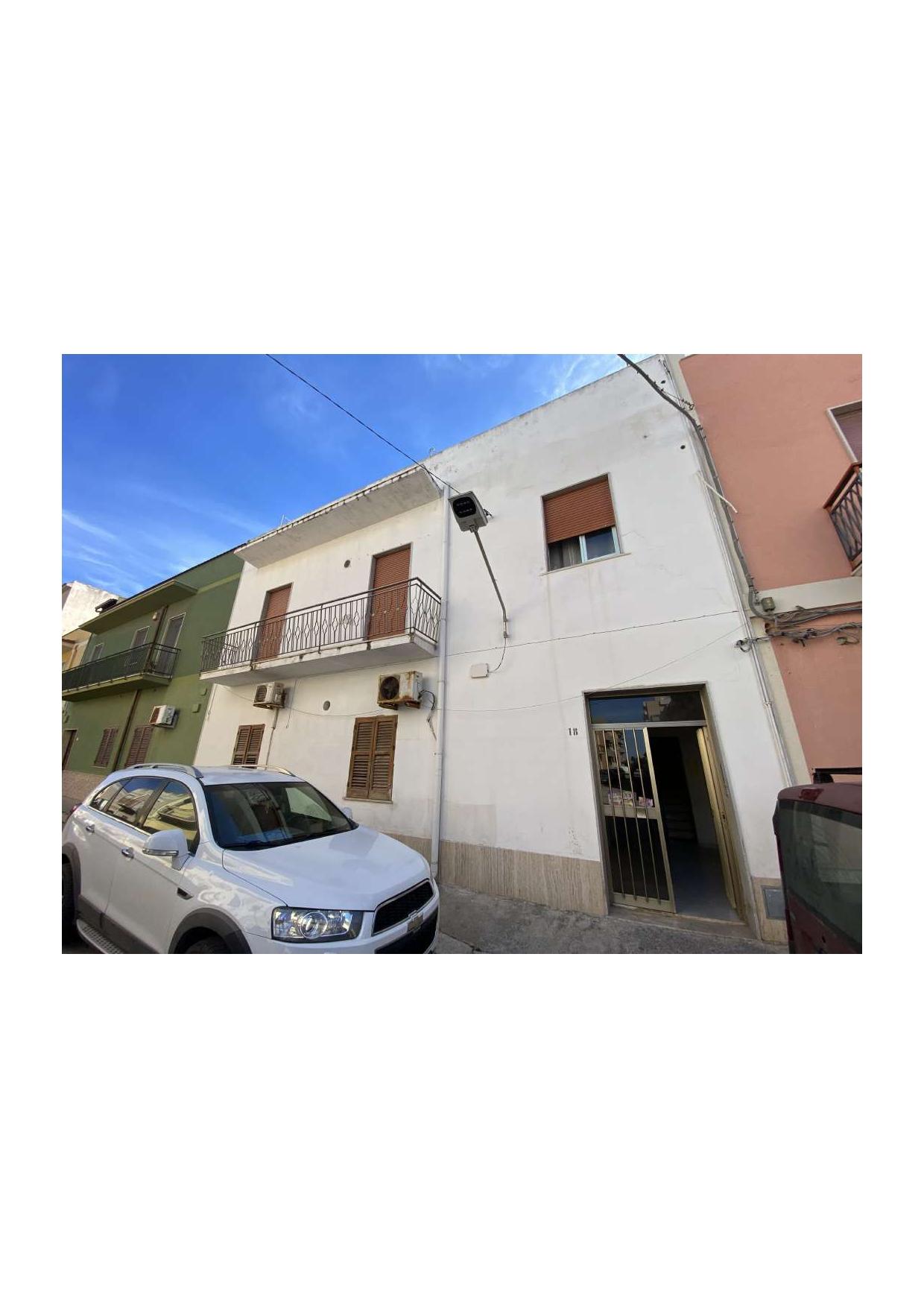 immobile appartamento all'asta in Via 2 Giugno n 18 - 91016 Erice (TP) - 2