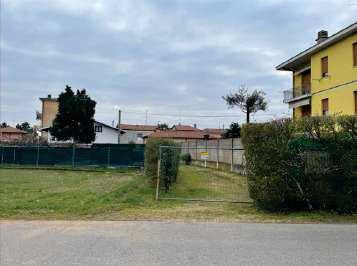 immobile terreno all'asta in Via Verghera snc - 21013 Gallarate (VA) - 1
