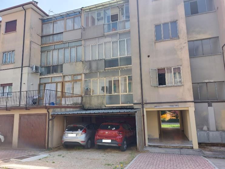 immobile appartamento all'asta in Via Luzio 1 - 36015 Schio (VI) - 5
