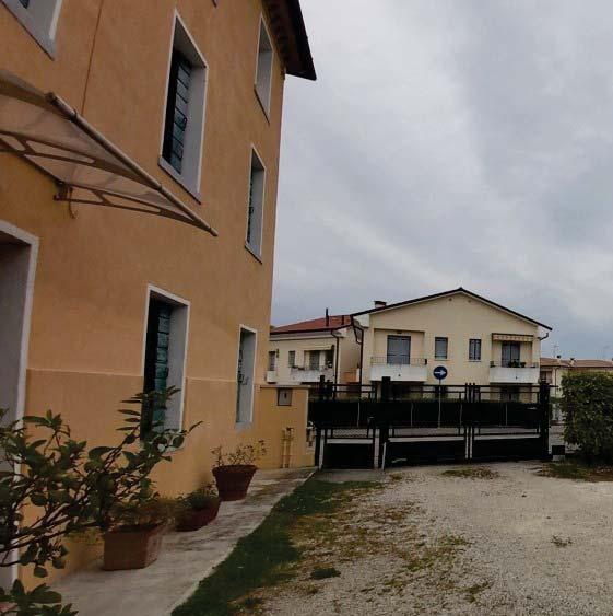 immobile appartamento all'asta in Via Papa Giovanni XXIII n 26 - 31030 Castelcucco (TV) - 3