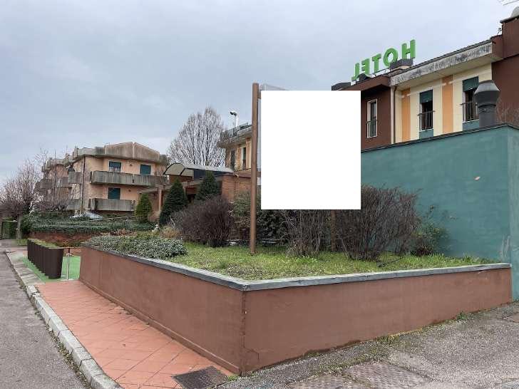 immobile hotel - albergo all'asta in Via della Repubblica 27 - 36066 Sandrigo (VI) - 1
