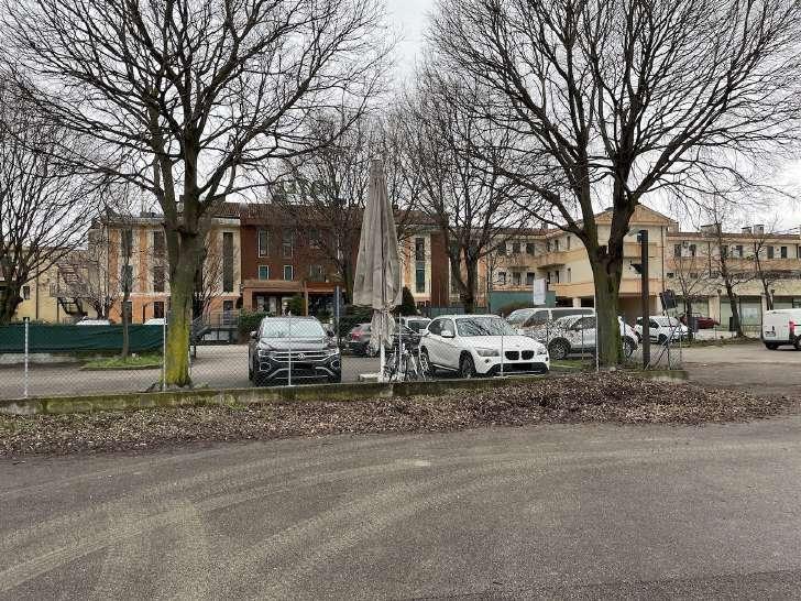 immobile hotel - albergo all'asta in Via della Repubblica 27 - 36066 Sandrigo (VI) - 4