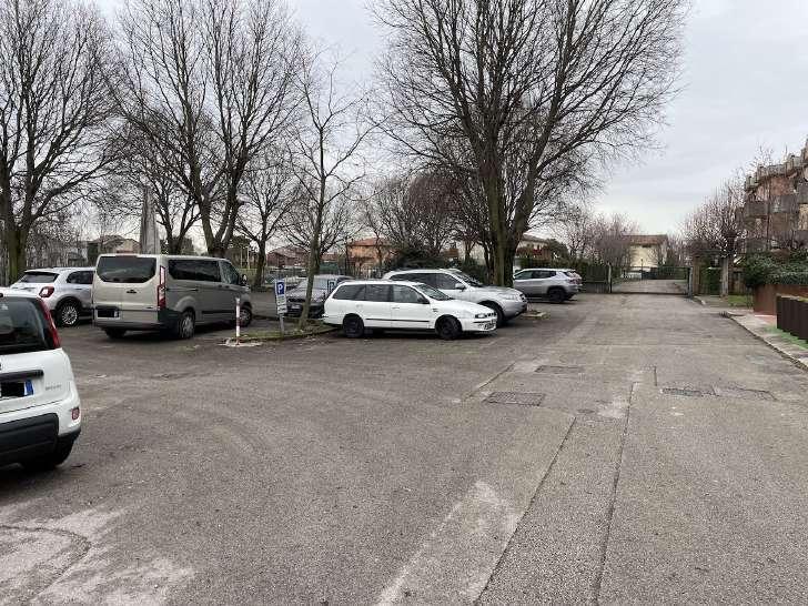 immobile hotel - albergo all'asta in Via della Repubblica 27 - 36066 Sandrigo (VI) - 5