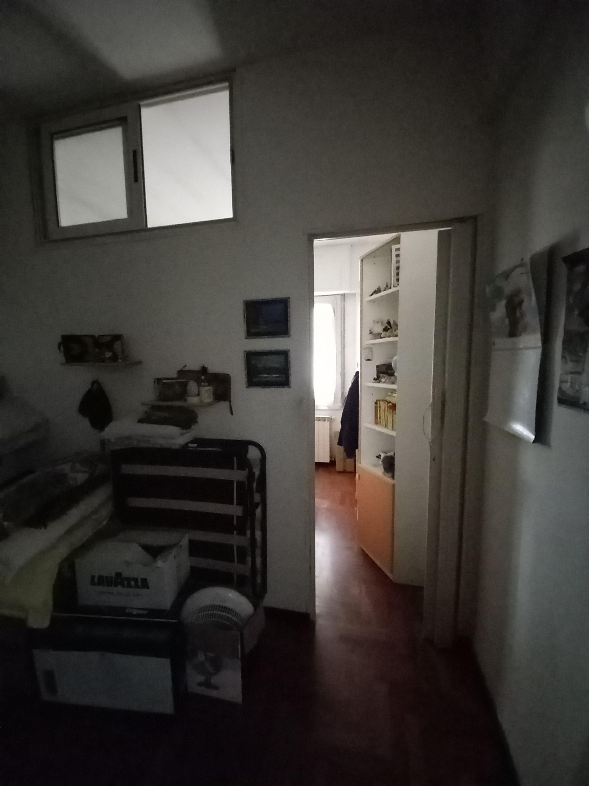 immobile appartamento all'asta in Via Giulia De Vincenzi 12 - 16138 Genova (GE) - 4