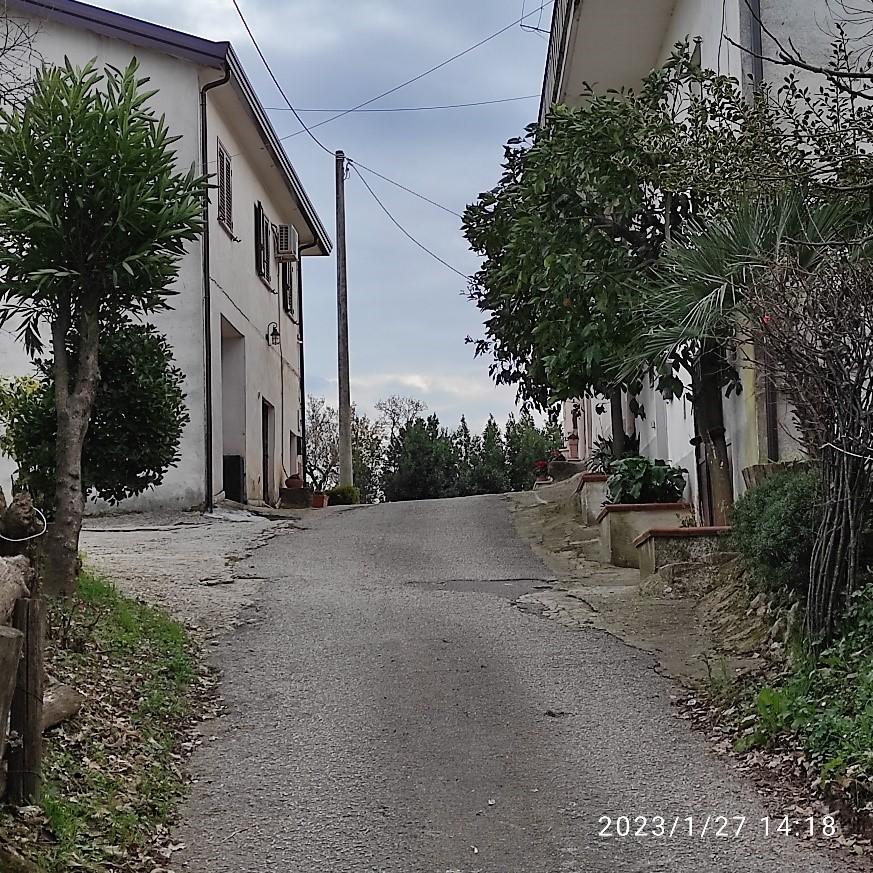 immobile appartamento all'asta in Via Pettoruti snc - 81059 Caianello (CE) - 1