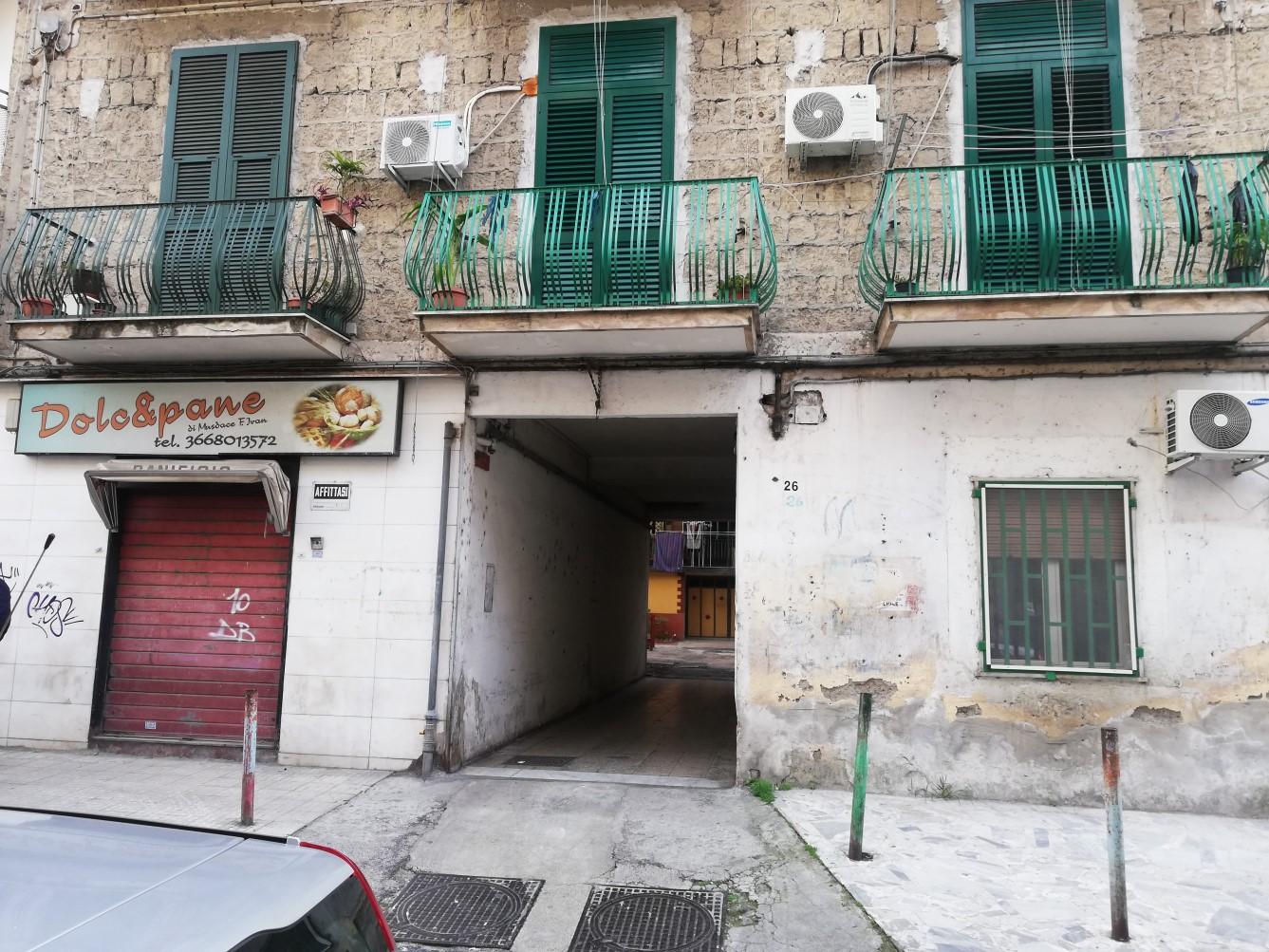 immobile appartamento all'asta in Via Cupa San Pietro n 26 - 80147 Napoli (NA) - 3