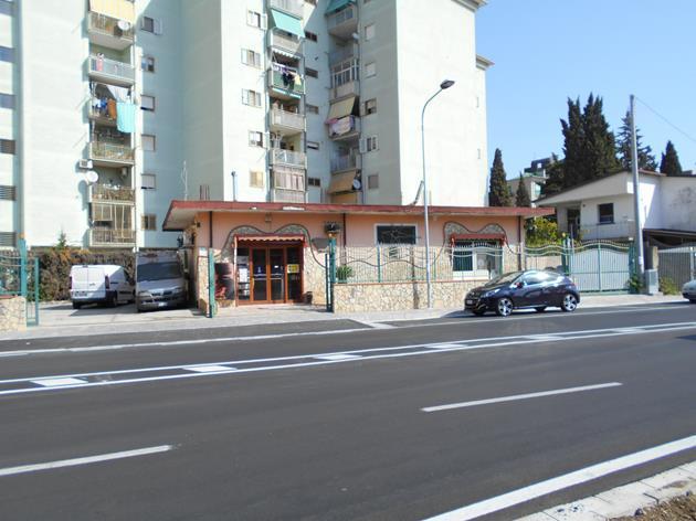 immobile attivita commerciale all'asta in VIA S PERTINI N 93 - 84025 Eboli (SA) - 1