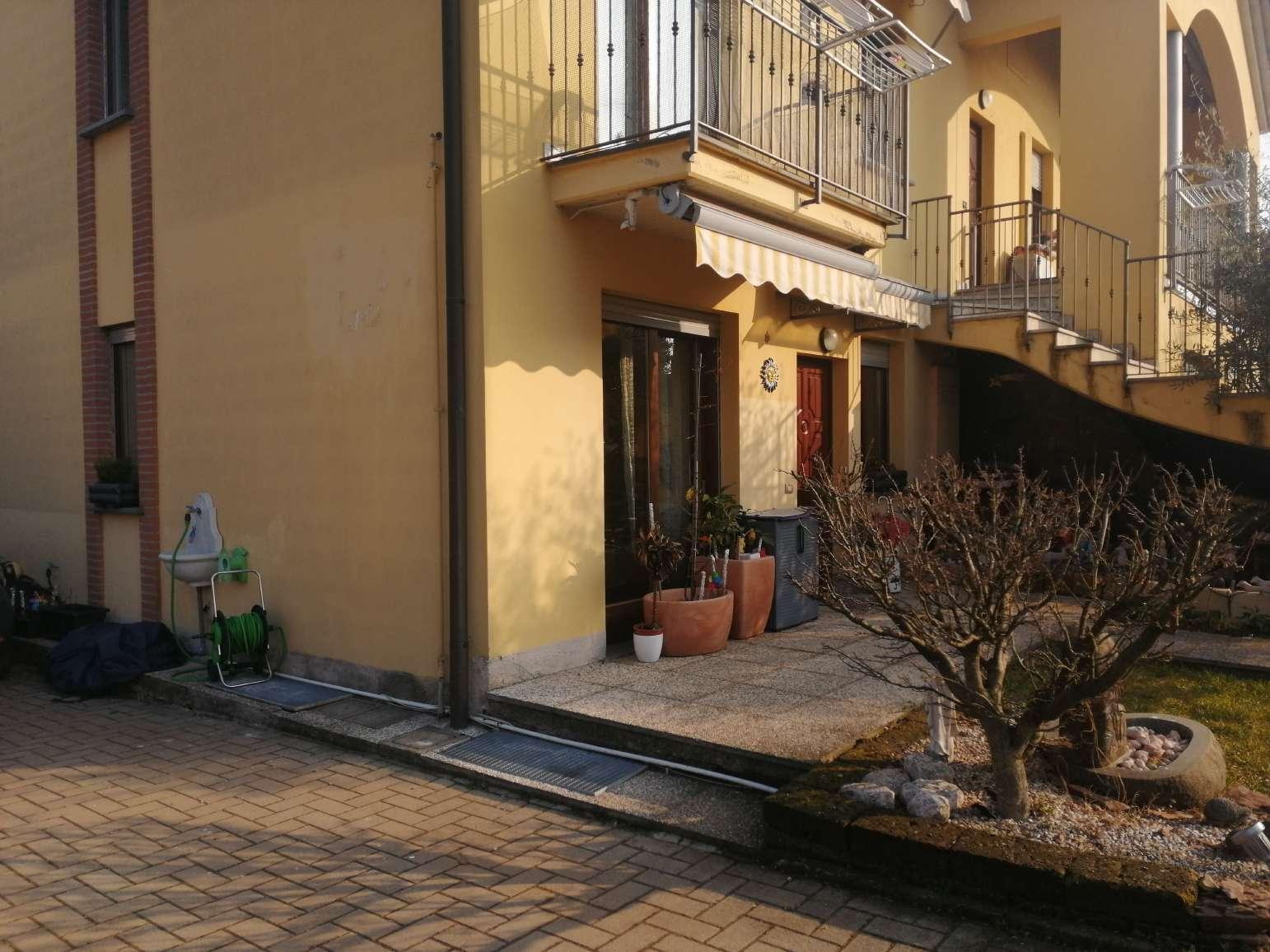 immobile appartamento all'asta in Via Adamello 17 - 20823 Lentate sul Seveso (MB) - 2