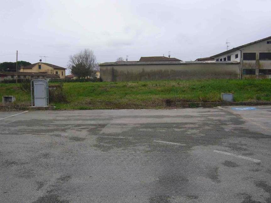 immobile terreno all'asta in Via di Biccimurri - Biccimurri Larciano (PT) - 1