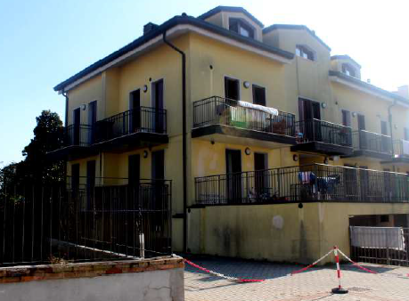 immobile appartamento all'asta in Via Camillo Cavour n 18 - 35020 Legnaro (PD) - 1