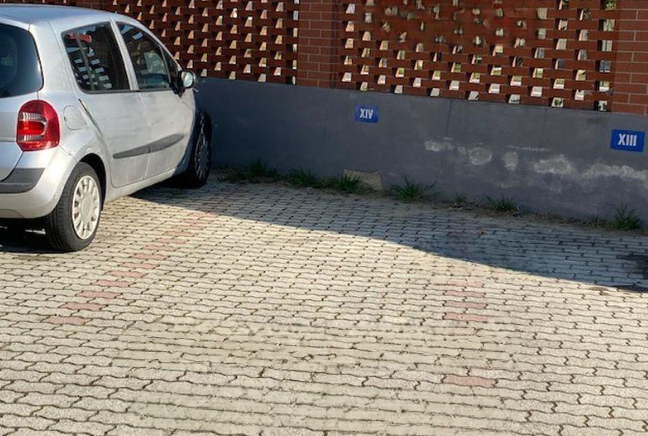 immobile posto auto all'asta in Via Marocchi, 43 Poirino (TO) - 1