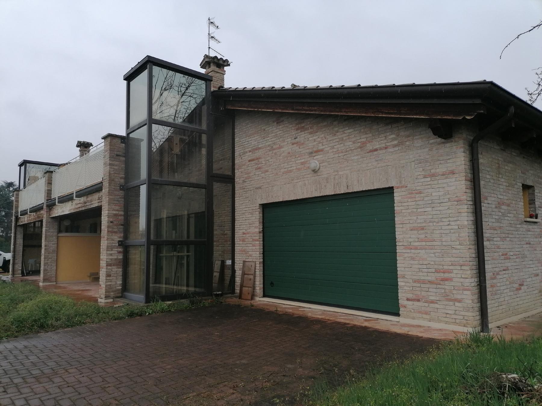 immobile appartamento all'asta in Parma, Fraz Vigatto, Loc Alberi di Vigatto, Via Monte Prinzera, 20/22 - 43124 Parma (PR) - 2