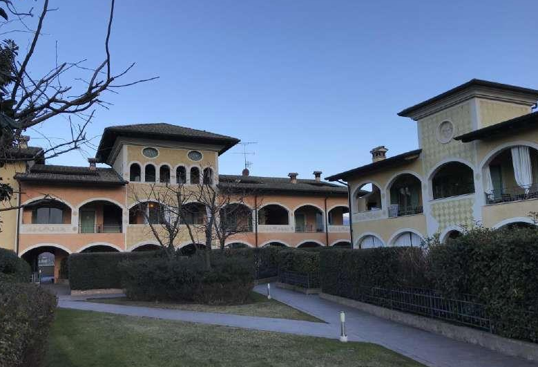 immobile appartamento all'asta in Rivoltella, Via Andrea Celesti, 20 Desenzano del Garda (BS) - 1