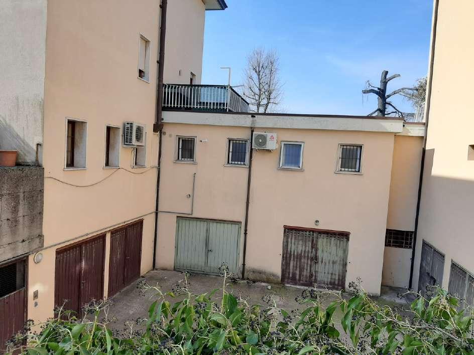 immobile negozio all'asta in Via Roma, 97 - 31050 Ponzano Veneto (TV) - 4