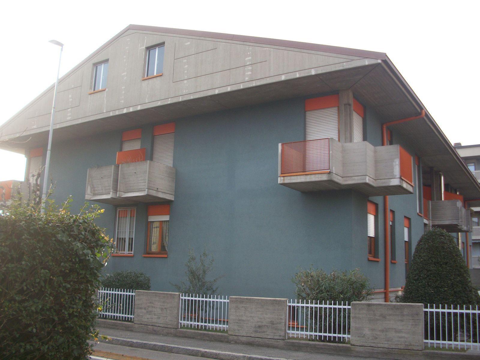 immobile appartamento all'asta in Via Passo del Vivione, 3 - 24125 Bergamo (BG) - 1