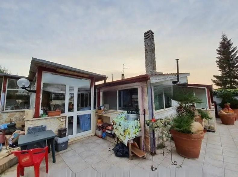 immobile villa all'asta in Contrada Lagogemolo - 70020 Cassano delle Murge (BA) - 1