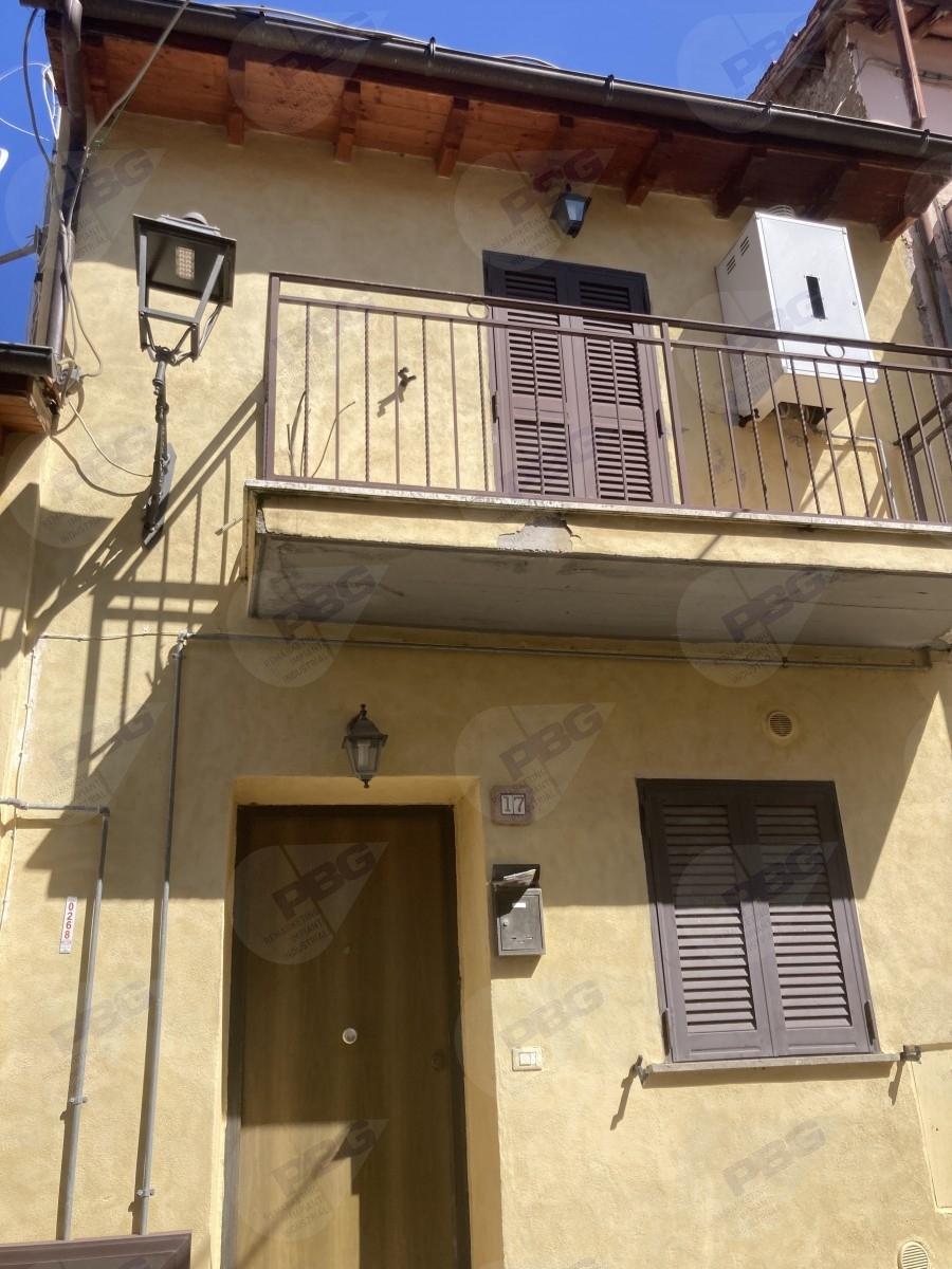 immobile appartamento all'asta in Via Monte Guadagnolo 17 - 00010 Casape (RM) - 1