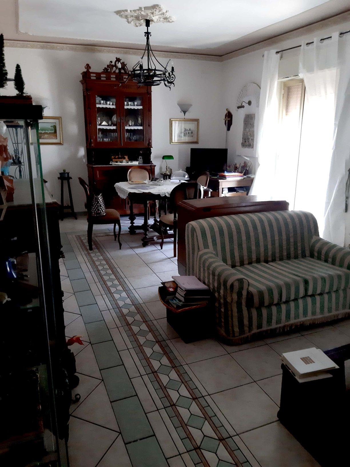 immobile appartamento all'asta in VIA GROTTA SANTA N 35 - 96100 Siracusa (SR) - 2