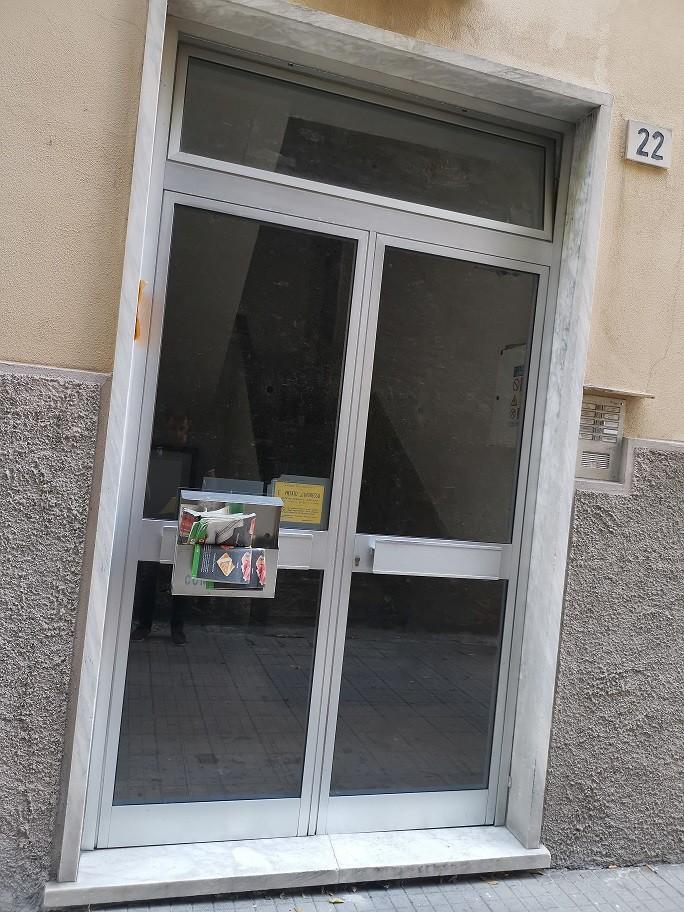 immobile appartamento all'asta in VIA ALL'ASILO DAVIDE E DELFINA GARBARINO N 22 INT 2 - 16126 Genova (GE) - 2