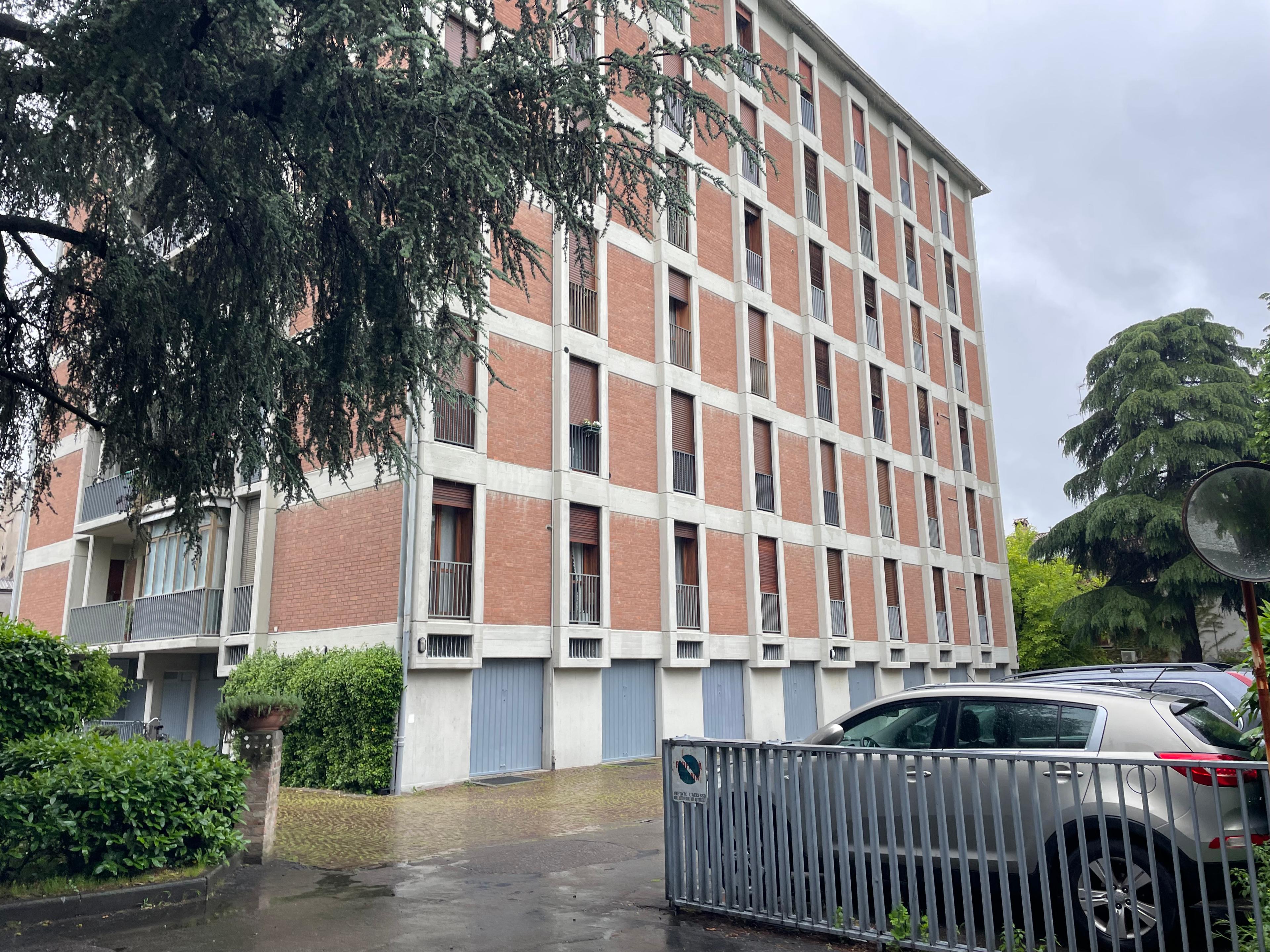 immobile appartamento all'asta in Via Dante, 2 - 42121 Reggio nell'Emilia (RE) - 3