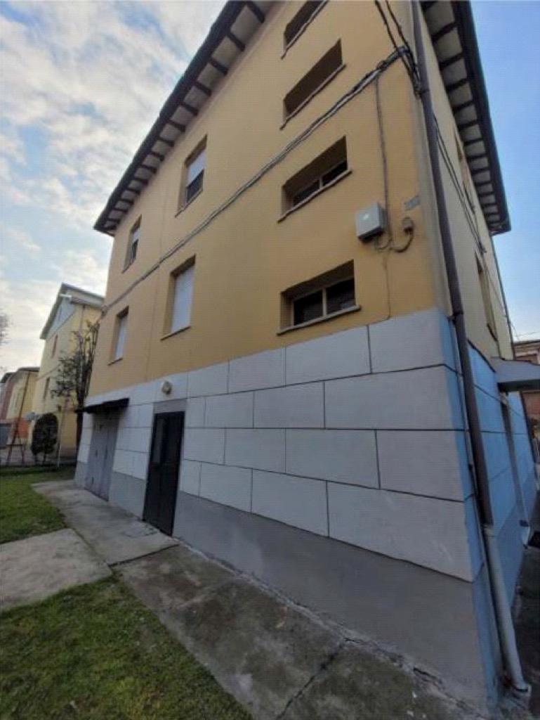 immobile appartamento all'asta in Via A Galloni, 20 - 42122 Reggio nell'Emilia (RE) - 3