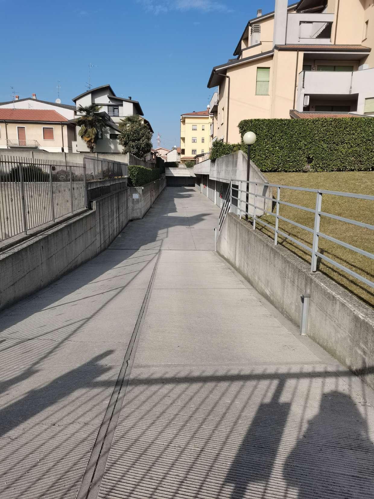 immobile garage all'asta in Via Edmondo De Amicis  72 - 20035 Lissone (MB) - 2
