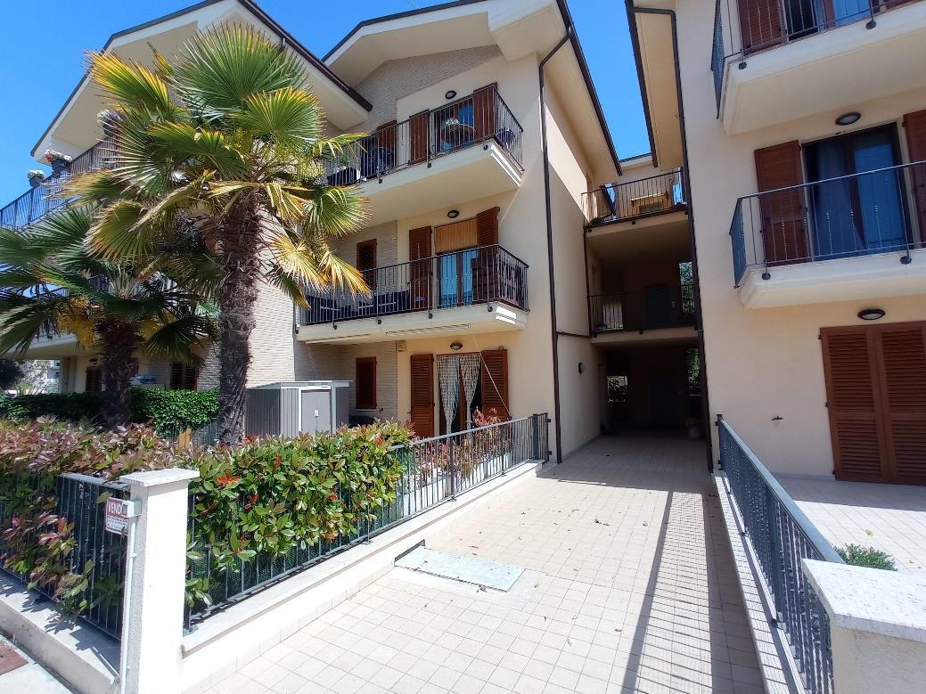 immobile appartamento all'asta in Via Luigi Einaudi 45 - 63811 Sant'Elpidio a Mare (FM) - 3