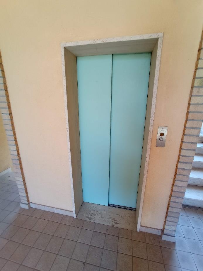 immobile appartamento all'asta in Via Luigi Einaudi 45 - 63811 Sant'Elpidio a Mare (FM) - 5