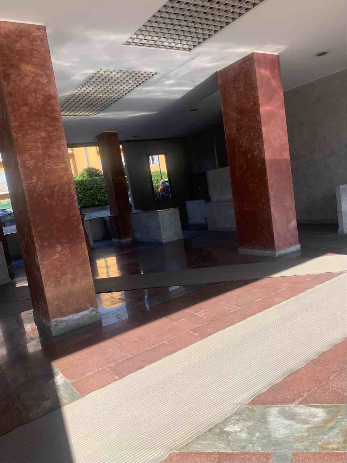 immobile appartamento all'asta in PIAZZA DIAZ, 2 - 20900 Monza (MB) - 1
