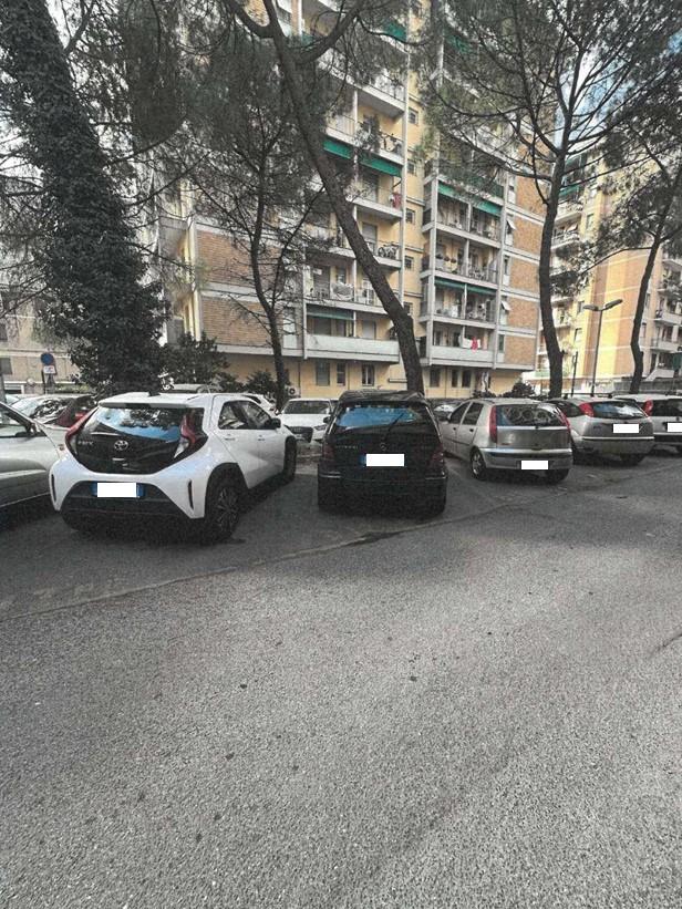 immobile posto auto all'asta in Via Luigi Gherzi - 16138 Genova (GE) - 1