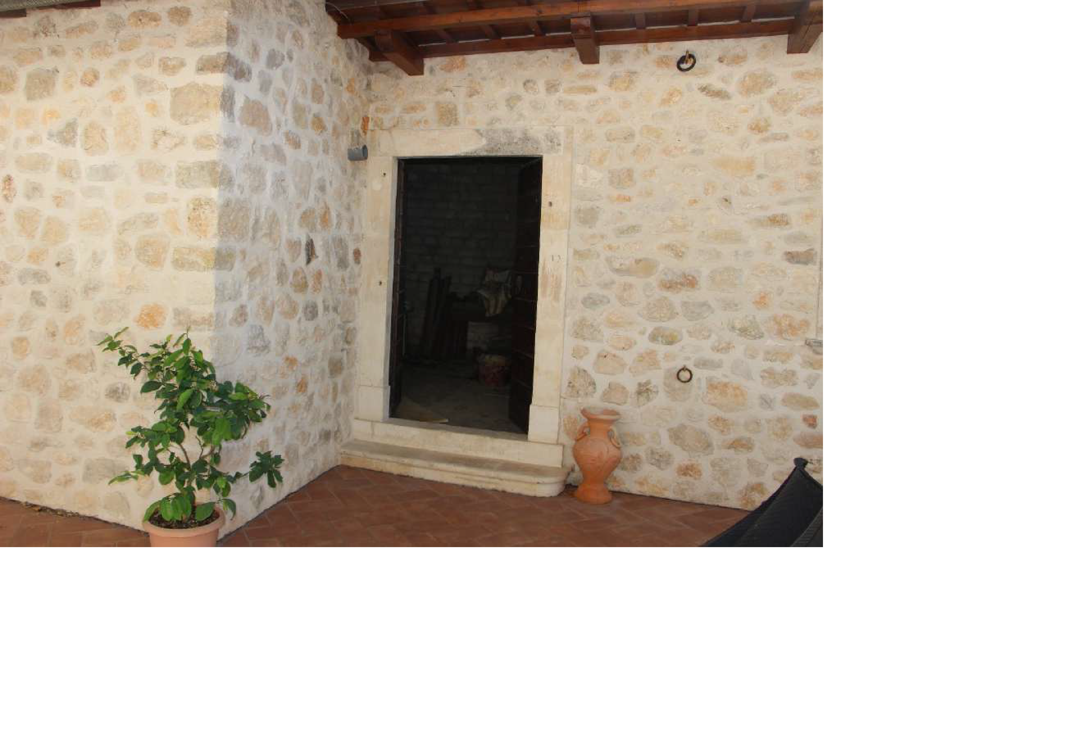 immobile appartamento all'asta in Via delle Fontanelle, Bagno Grande, snc - 67100 L'Aquila (AQ) - 3