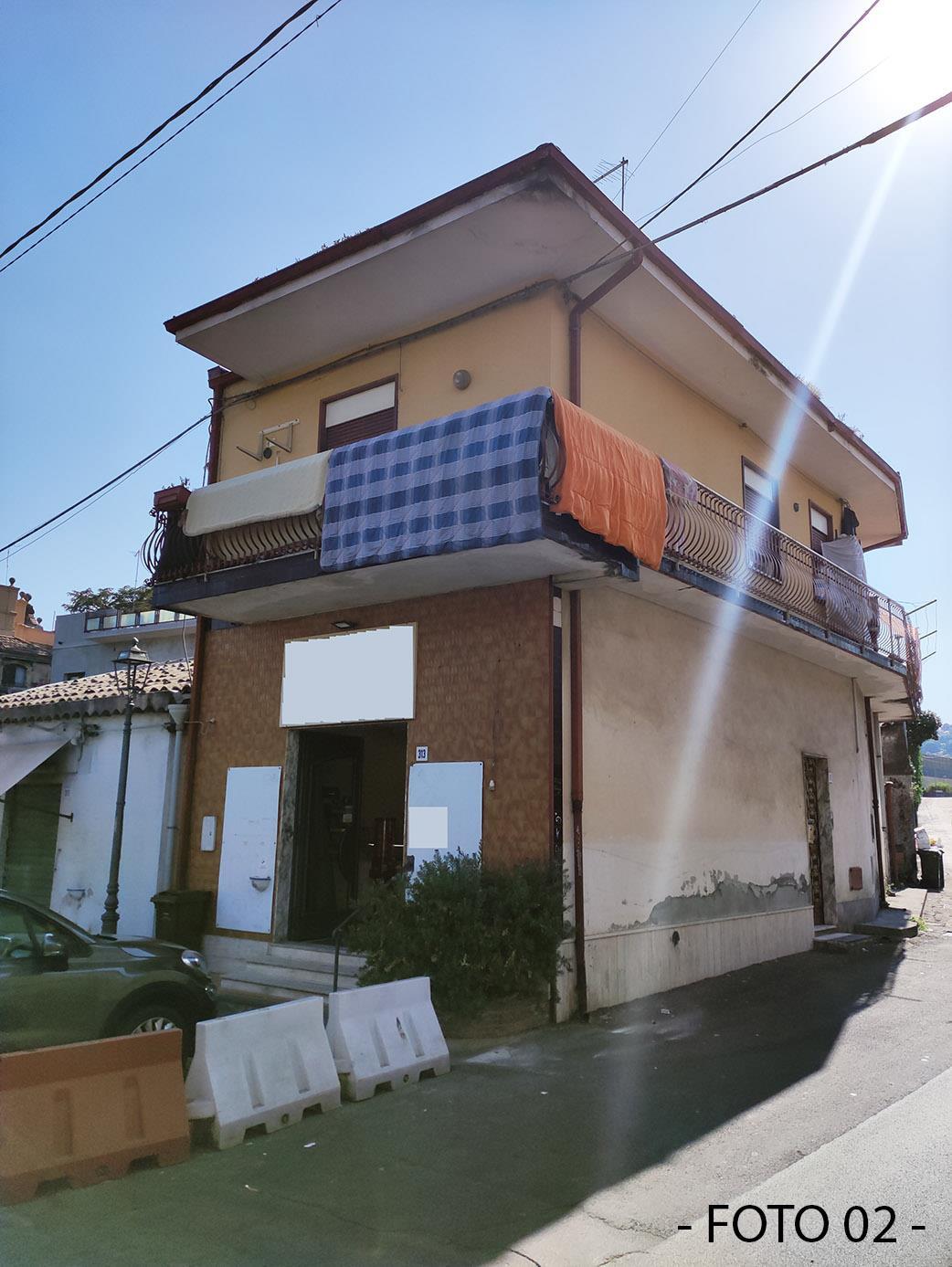immobile appartamento all'asta in via G Pacini 76 - 95029 Viagrande (CT) - 2
