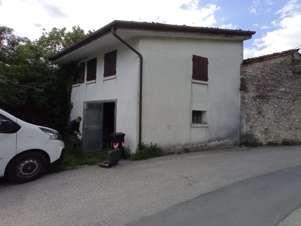 immobile magazzino all'asta in Via Zancaner, 75 - 31040 Segusino (TV) - 1