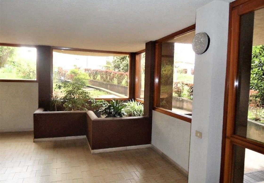 immobile ufficio all'asta in Viale degli Olmi n 3 - 24050 Calcinate (BG) - 4