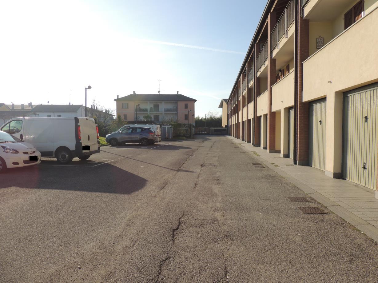 immobile posto auto all'asta in Localita' Cascina Maggiore - Via Leonardo da Vinci 1 - 20080 Vernate (MI) - 2
