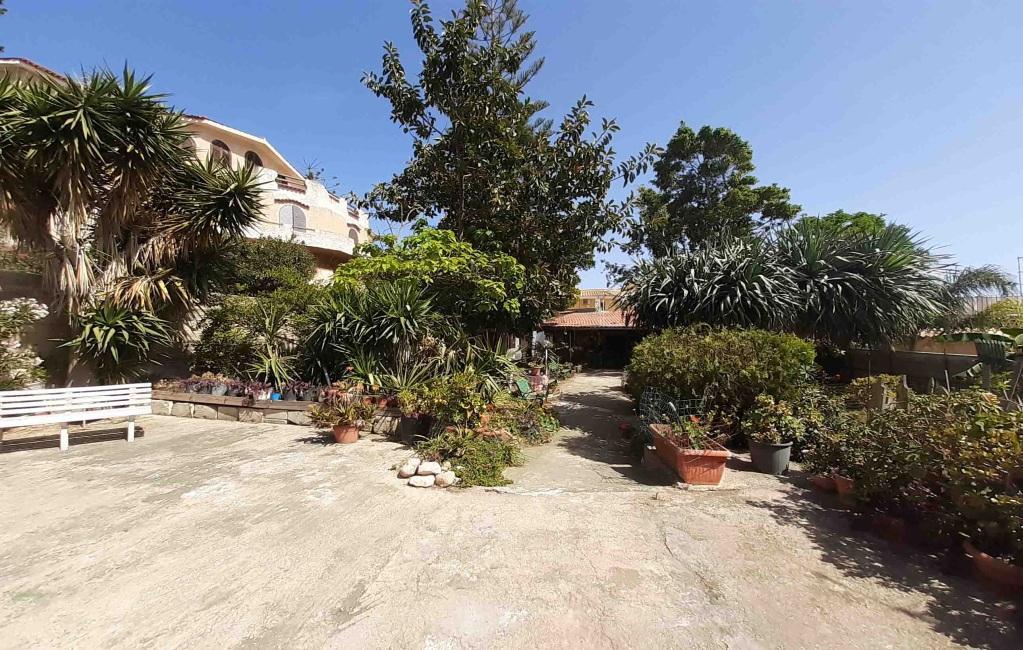 immobile terreno all'asta in CDA ISOLA TERRAUZZA TRAVERSA MONDELLO SNC - 96100 Siracusa (SR) - 2