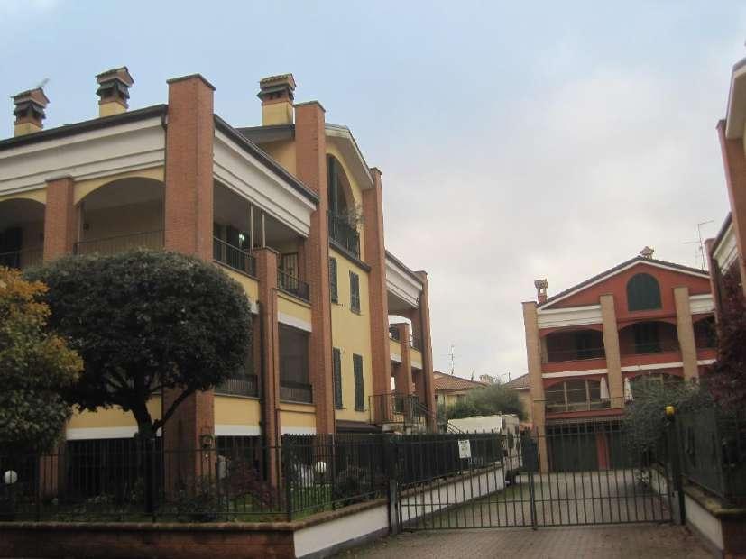 immobile appartamento all'asta in Frazione Guinzano - Via Fratelli Testa 5 - 27010 Giussago (PV) - 4