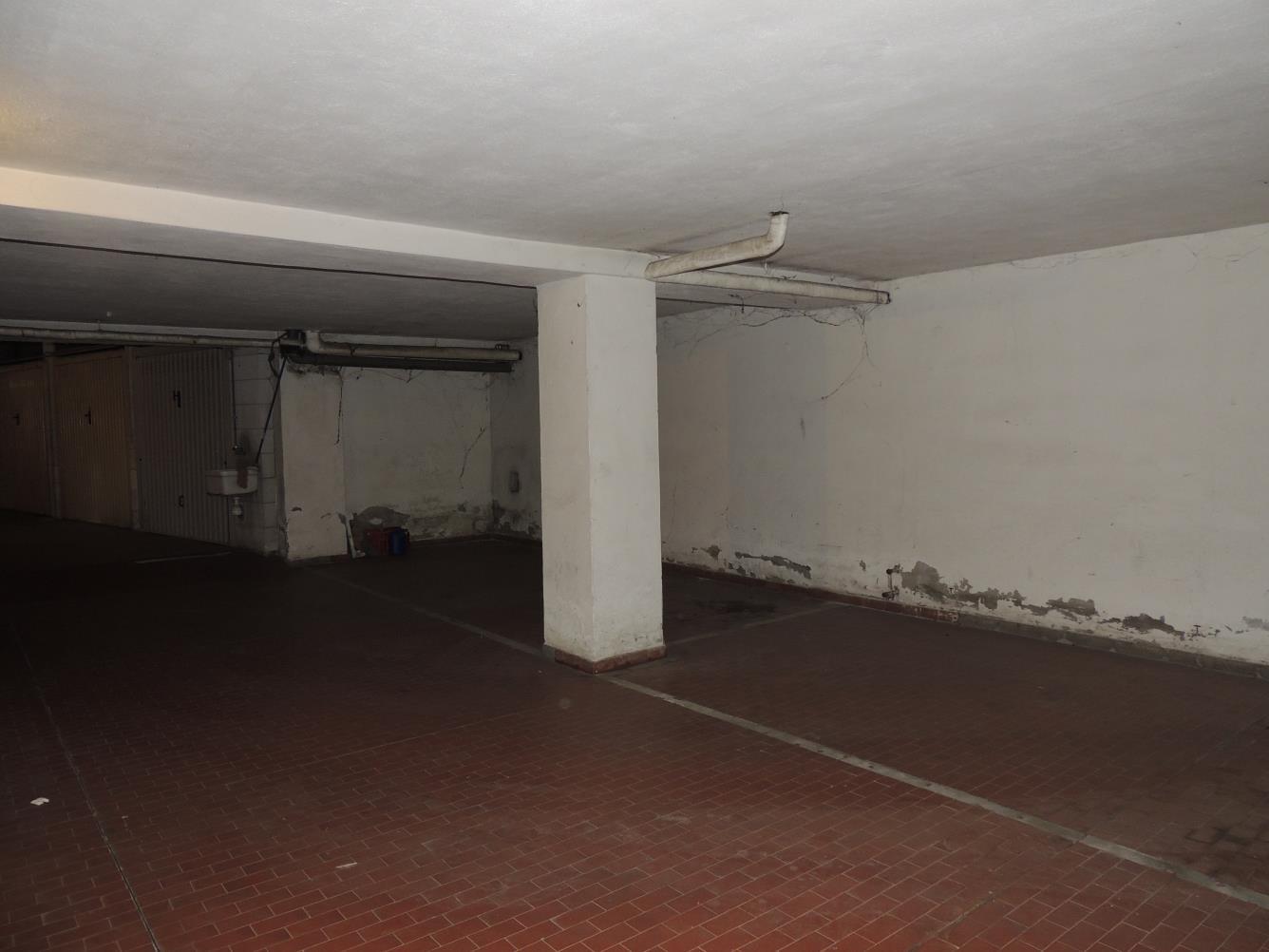 immobile garage all'asta in Via Del Pozzo 26-28 - 27058 Voghera (PV) - 5