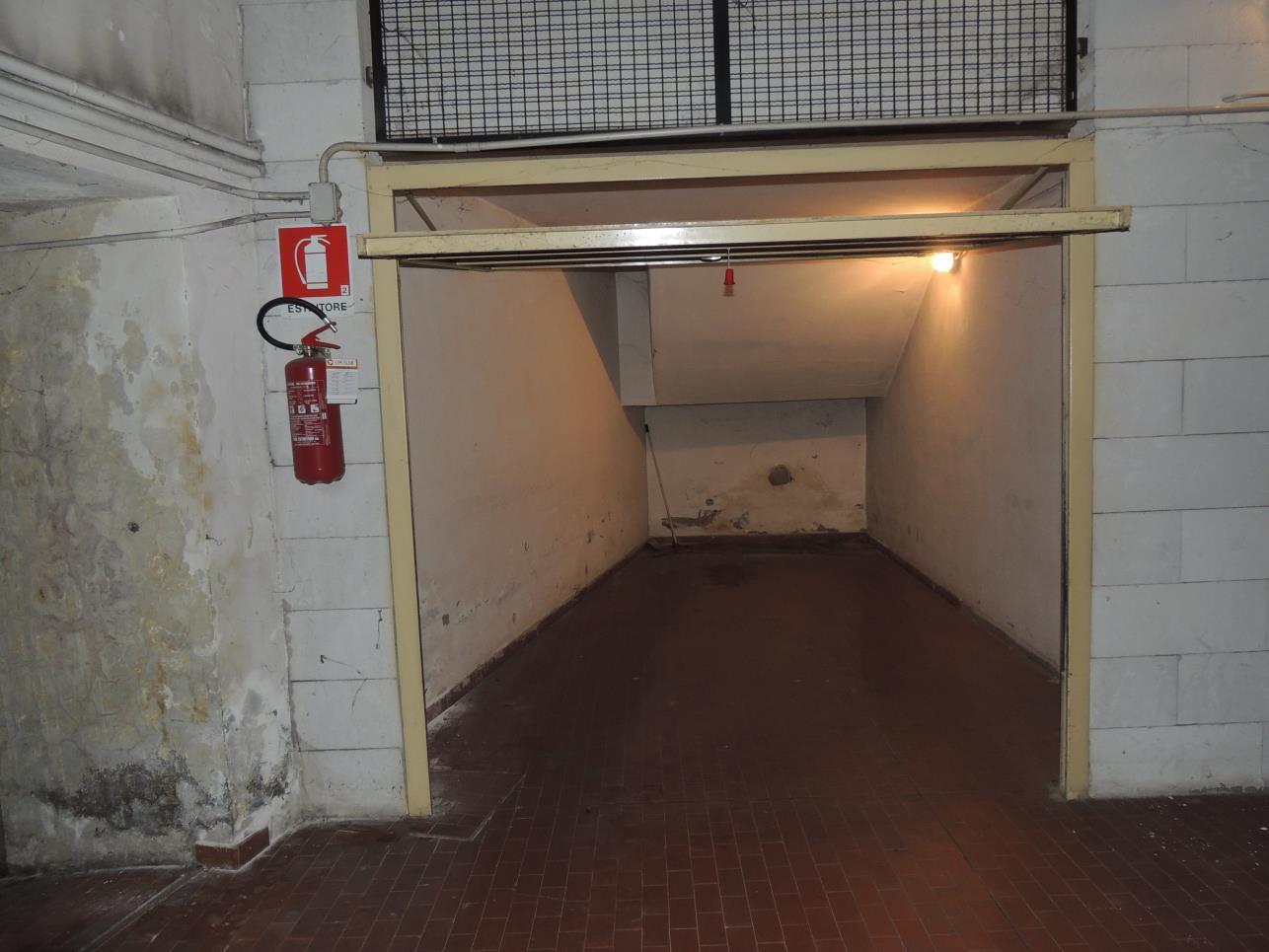 immobile garage all'asta in Via DEL POZZO 26-28 - 27058 Voghera (PV) - 4