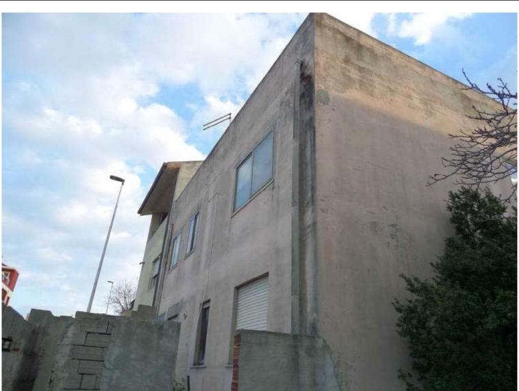 immobile appartamento all'asta in Via delle Agavi n 48 - 09134 Cagliari (CA) - 4