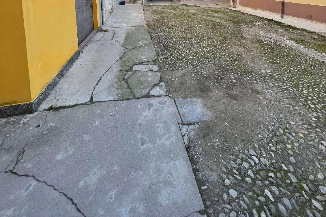 immobile appartamento all'asta in Via Roma 15 - 21015 Lonate Pozzolo (VA) - 3