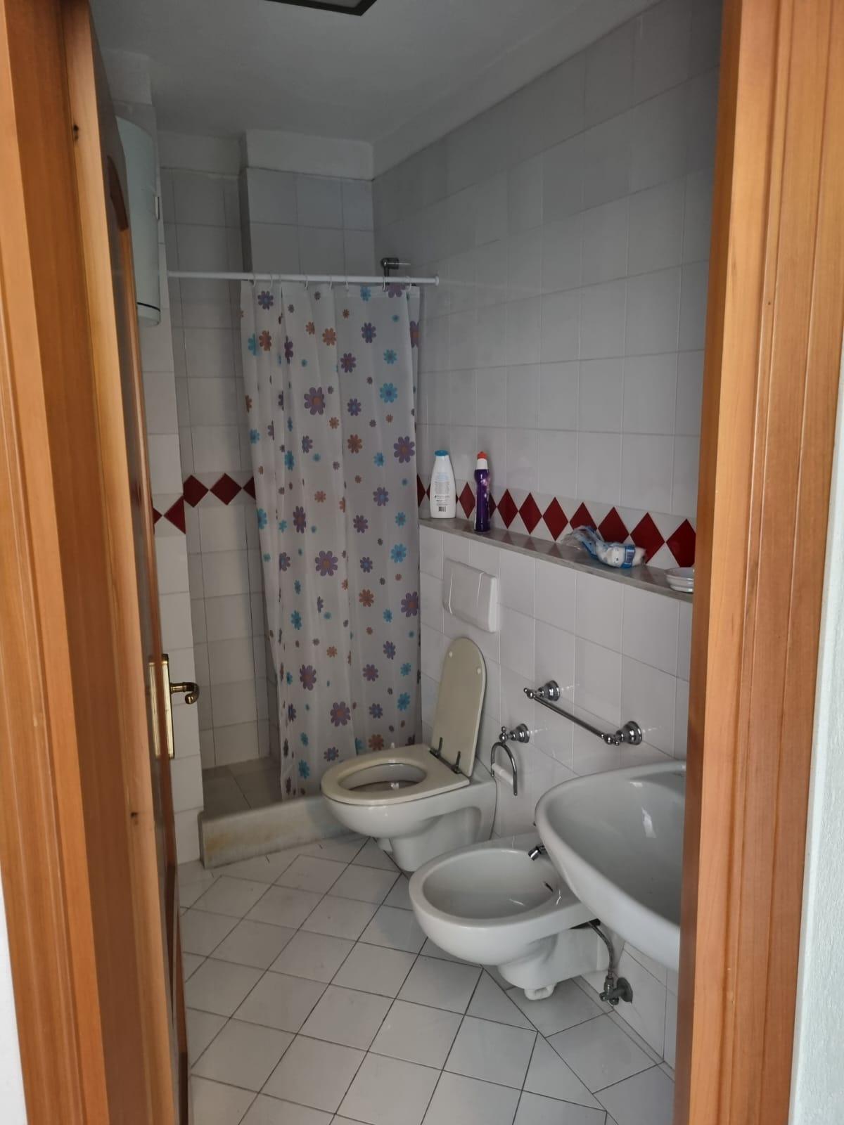 immobile appartamento all'asta in Via Principessa Margherita n 64, catastalmente via Regina Margherita - 80074 Casamicciola Terme (NA) - 5