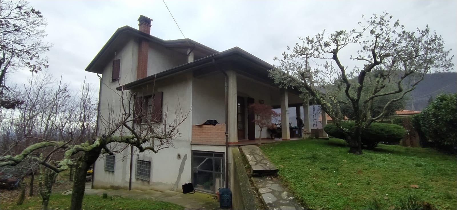 immobile villa all'asta in Vico Valle, Via Ballador 56 - 54021 Bagnone (MS) - 1