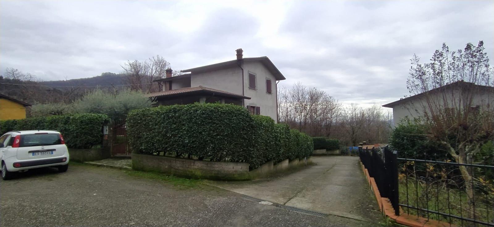 immobile villa all'asta in Vico Valle, Via Ballador 56 - 54021 Bagnone (MS) - 3