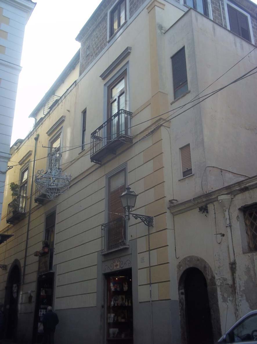 immobile appartamento all'asta in VIA TORQUATO TASSO, 32 - 80067 Sorrento (NA) - 3