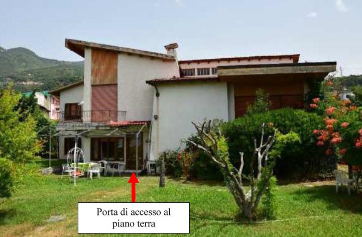 immobile VILLA ALL'ASTA IN VIA GALLIANO 25 - 54100 MASSA (MS) - 2