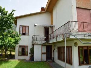 immobile VILLA ALL'ASTA IN VIA GALLIANO 25 - 54100 MASSA (MS) - 1
