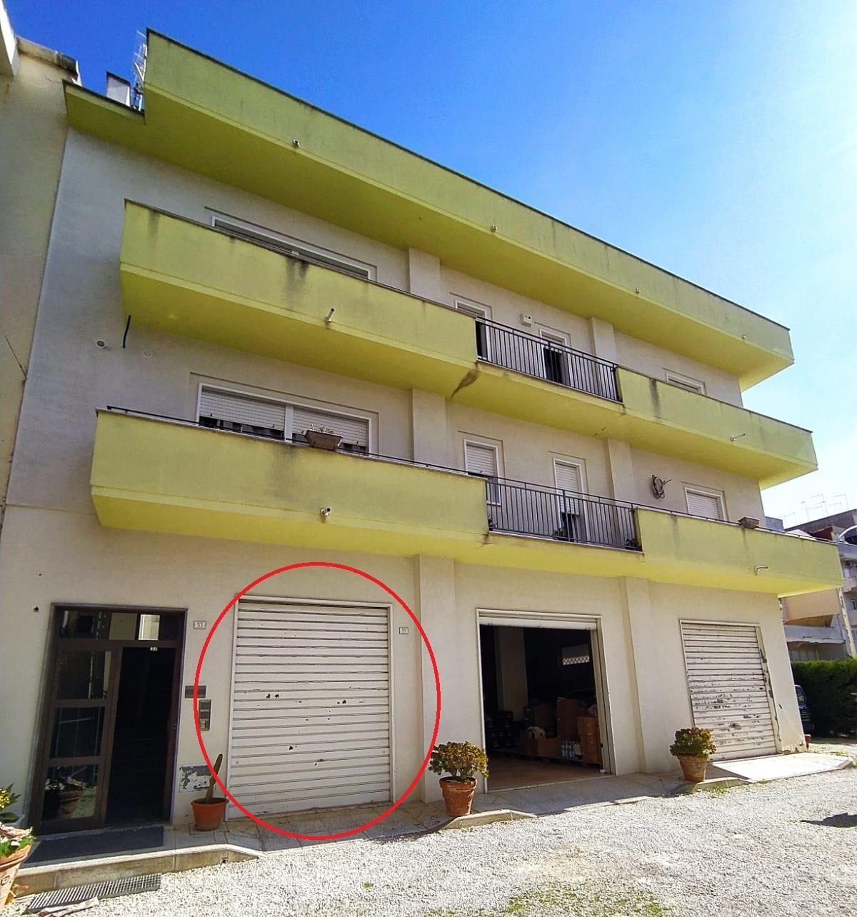 immobile magazzino all'asta in Via Puglia 55 - 92024 Canicattì (AG) - 1